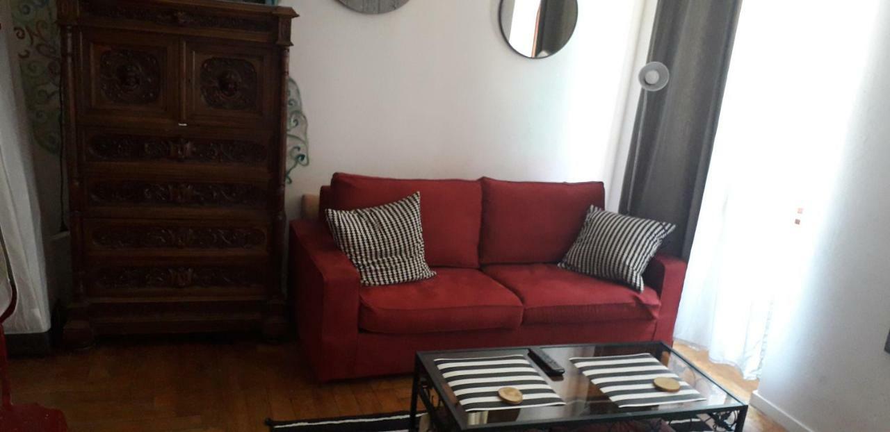 Centro Citta Teatro Hotel Триест Екстериор снимка