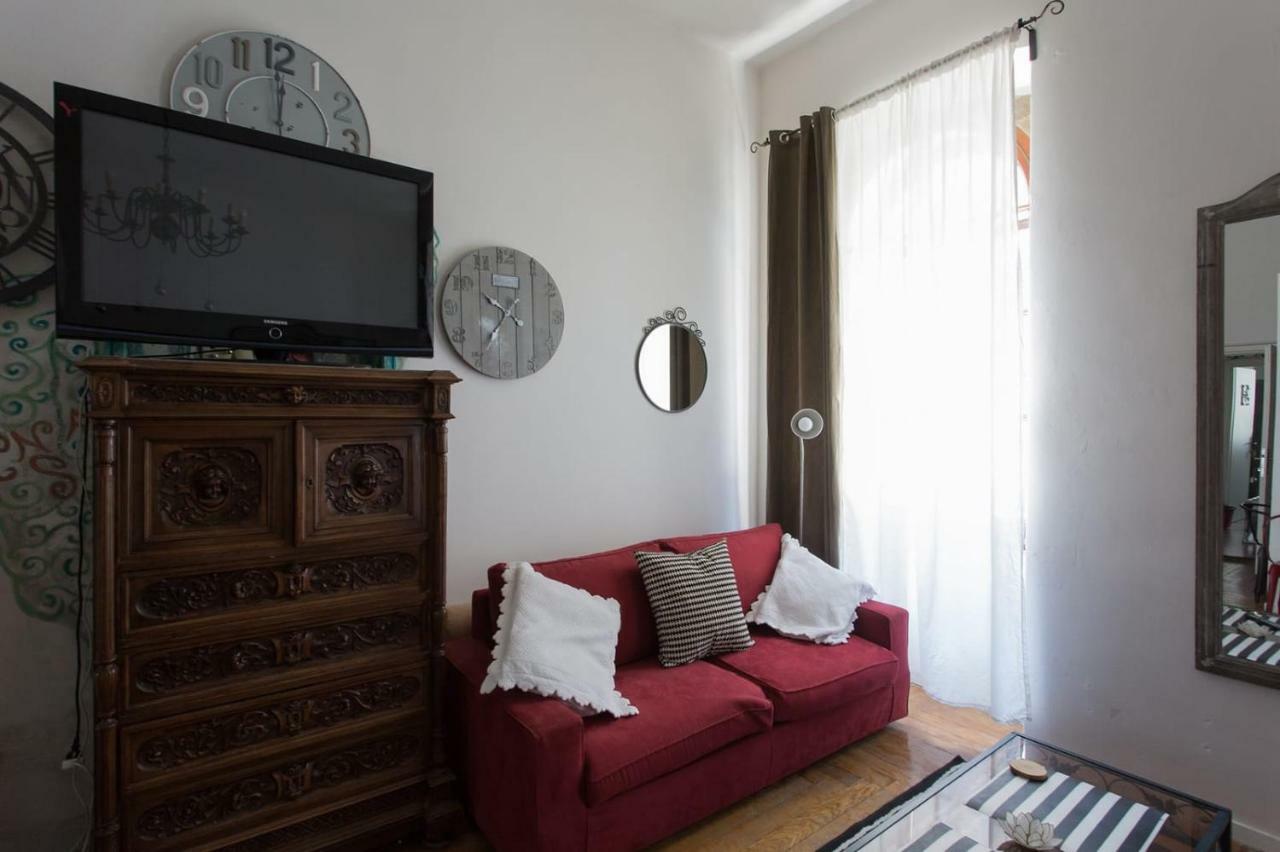 Centro Citta Teatro Hotel Триест Екстериор снимка
